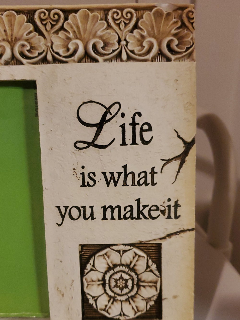 Statement Photo Frame with Distressed Look - Picture 3 of 4